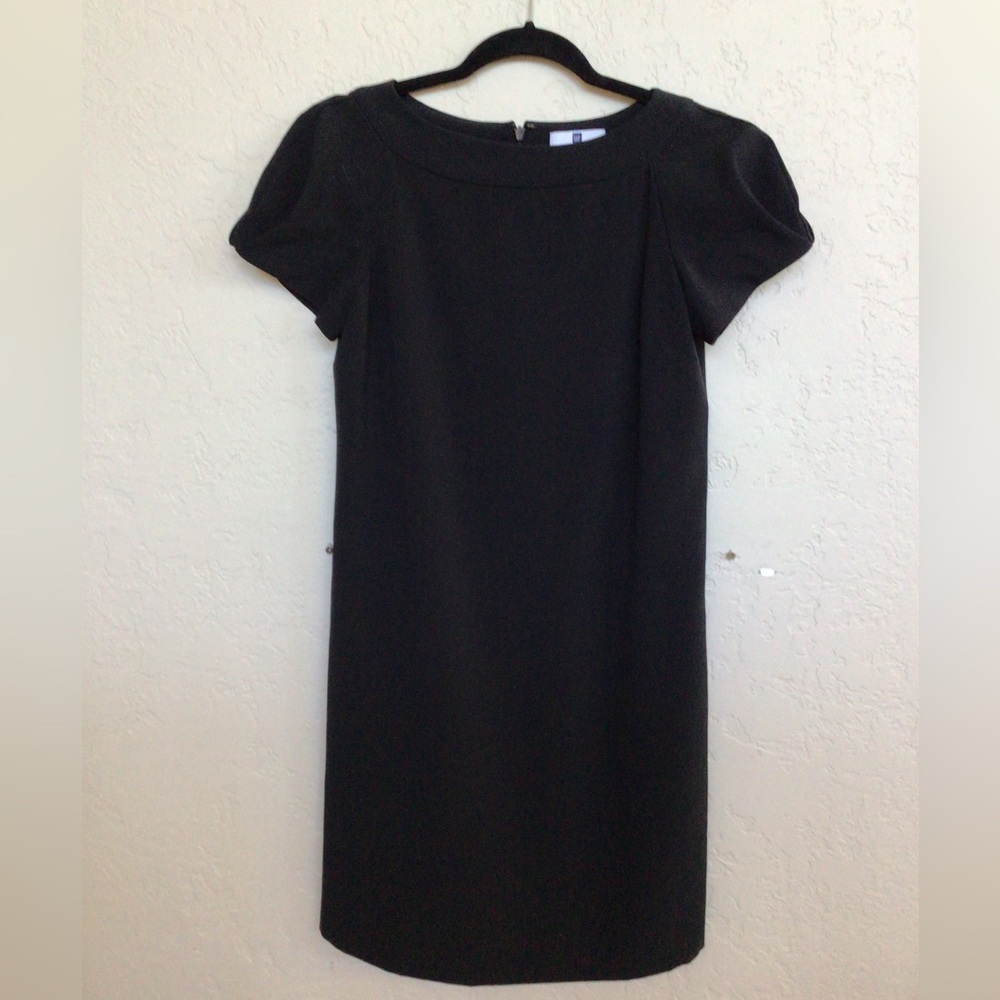 Gap dress size 2